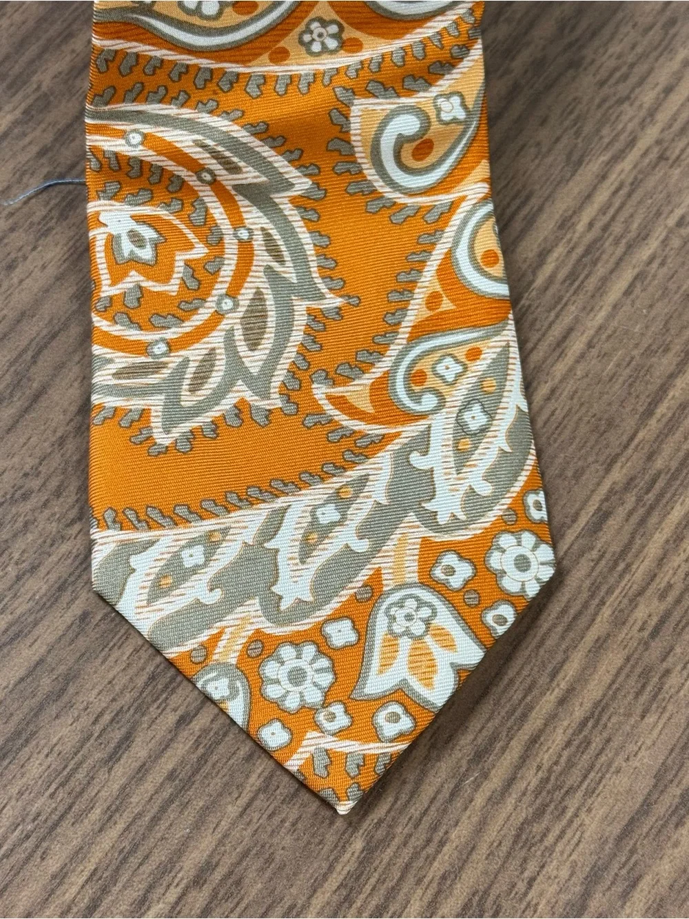 Banana Republic silk paisley